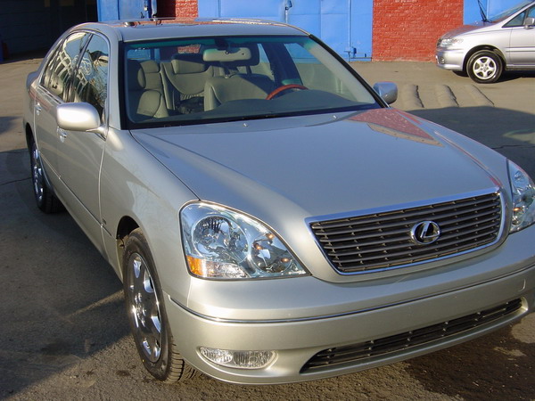 2002 Lexus LS430 Photos