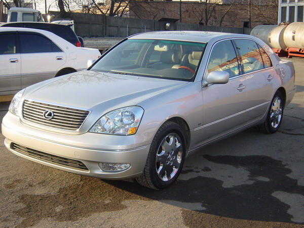 2002 Lexus LS430 Photos