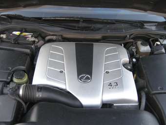 2002 Lexus LS430 Photos