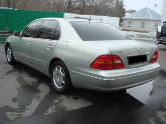 2002 Lexus LS430 Photos