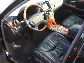 2002 Lexus LS430 Photos