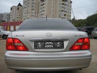 2002 Lexus LS430 Photos