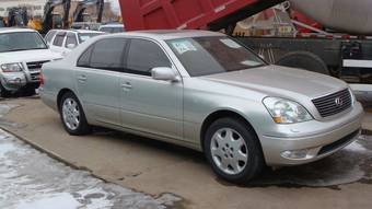 2002 Lexus LS430 Pictures