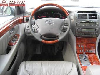 2003 Lexus LS430 Pictures