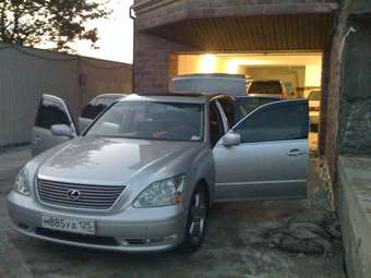 Lexus LS430