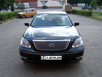 2004 Lexus LS430 Pictures