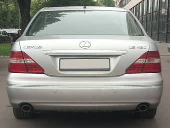 2004 Lexus LS430 Photos