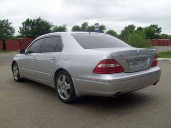 2004 Lexus LS430 Photos