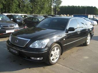 2004 Lexus LS430 Photos