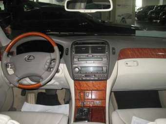 2005 Lexus LS430 Pictures