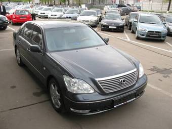 2005 Lexus LS430 Images