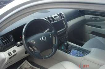 2007 Lexus LS460 Photos