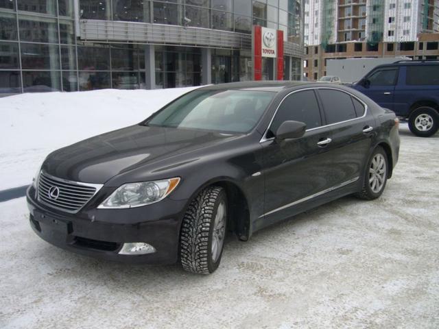 2007 Lexus LS460