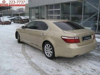 2007 Lexus LS460 Photos