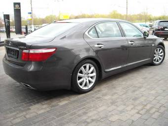 2007 Lexus LS460 Photos