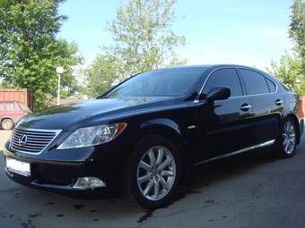 2007 Lexus LS460 Photos