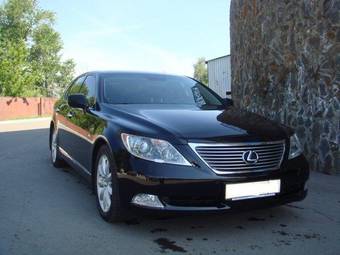 2007 Lexus LS460 Photos