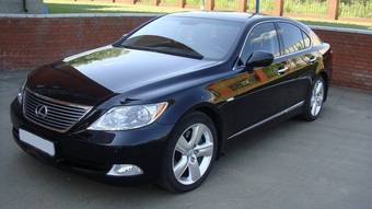 2007 Lexus LS460 Pictures
