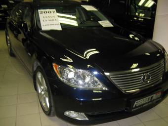 2007 Lexus LS460