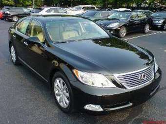 2008 Lexus LS460 Pics