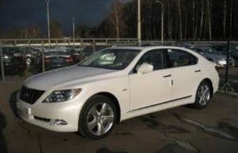 2008 Lexus LS460 Pictures