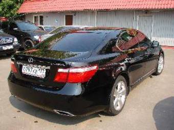 2008 Lexus LS460 Photos