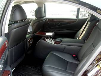 2008 Lexus LS460 Pictures