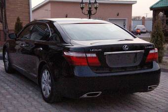 2008 Lexus LS460 Photos