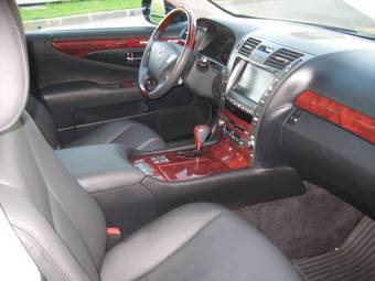 2008 Lexus LS460 Photos