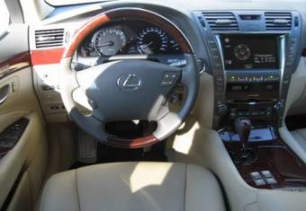 2008 Lexus LS460 Photos