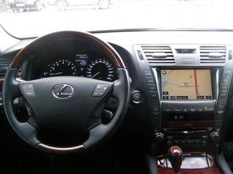 2008 Lexus LS460 Images