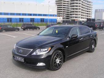 2008 Lexus LS460 Pictures