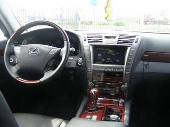 2008 Lexus LS460 Photos