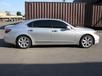 2008 Lexus LS600H Photos