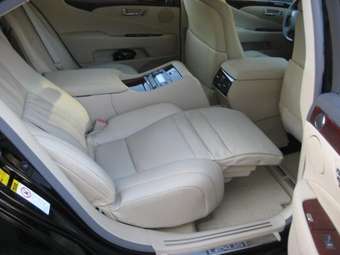 2008 Lexus LS600HL Photos