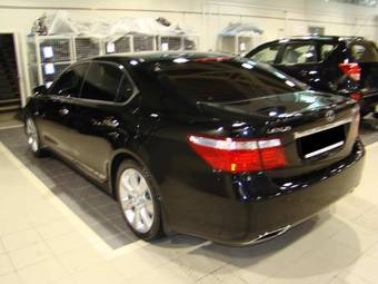 2008 Lexus LS600HL Pictures