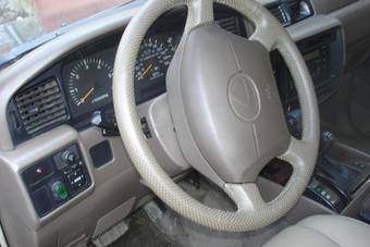 1997 Lexus LX450 Photos