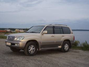 1998 Lexus LX470 Pictures
