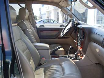 1998 Lexus LX470 Pictures