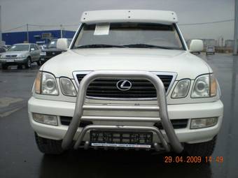 1998 Lexus LX470 Photos