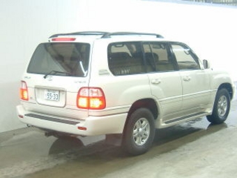 LX470