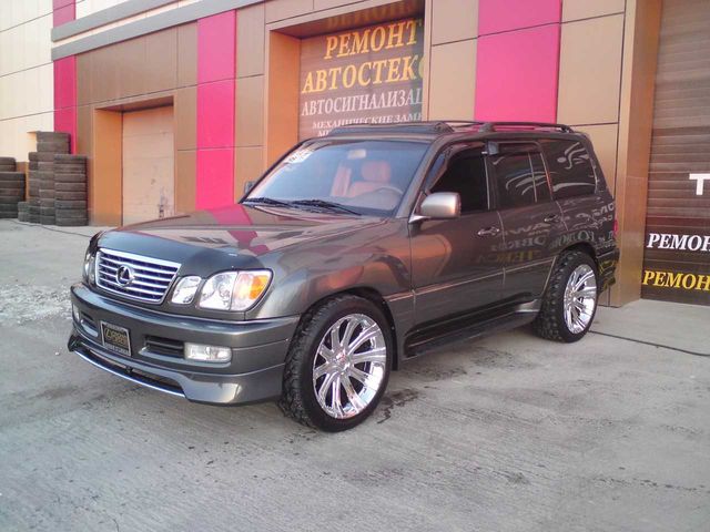 1999 Lexus LX470