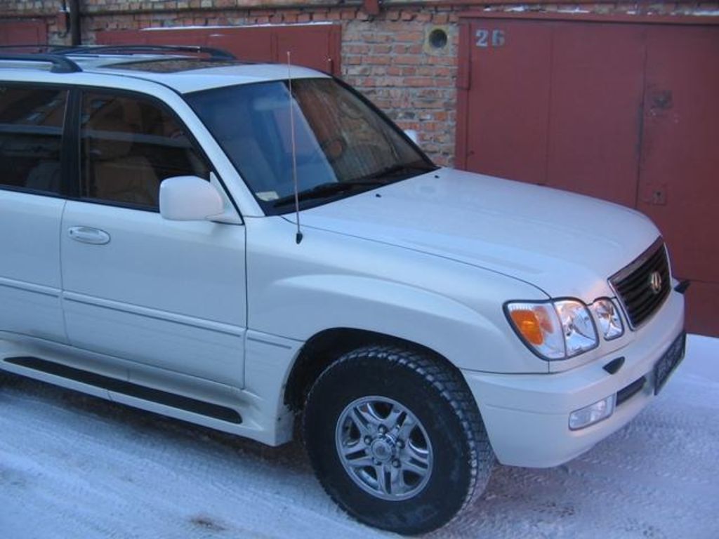 1999 Lexus LX470