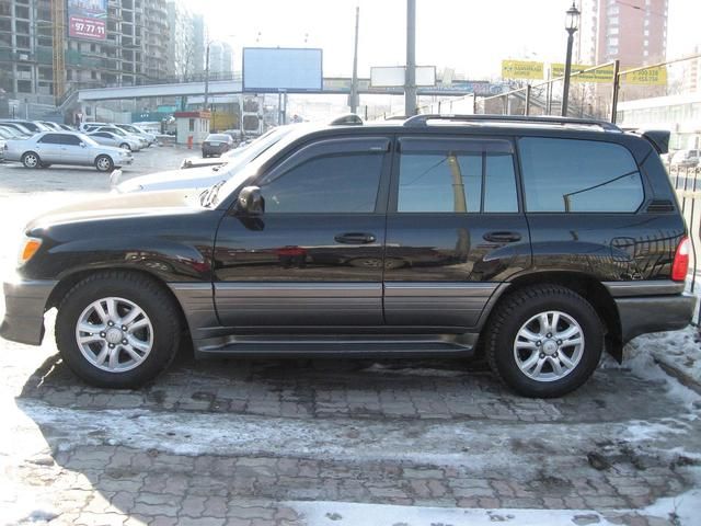 1999 Lexus LX470