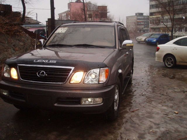 1999 Lexus LX470