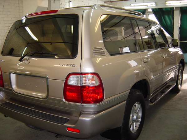 1999 Lexus LX470 Pictures