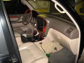 1999 Lexus LX470 Pictures