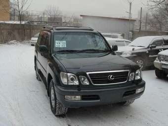 1999 Lexus LX470 Photos