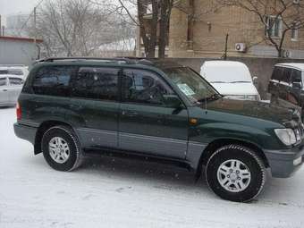 1999 Lexus LX470 Pictures