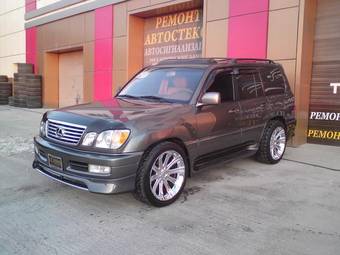 1999 Lexus LX470 Pictures